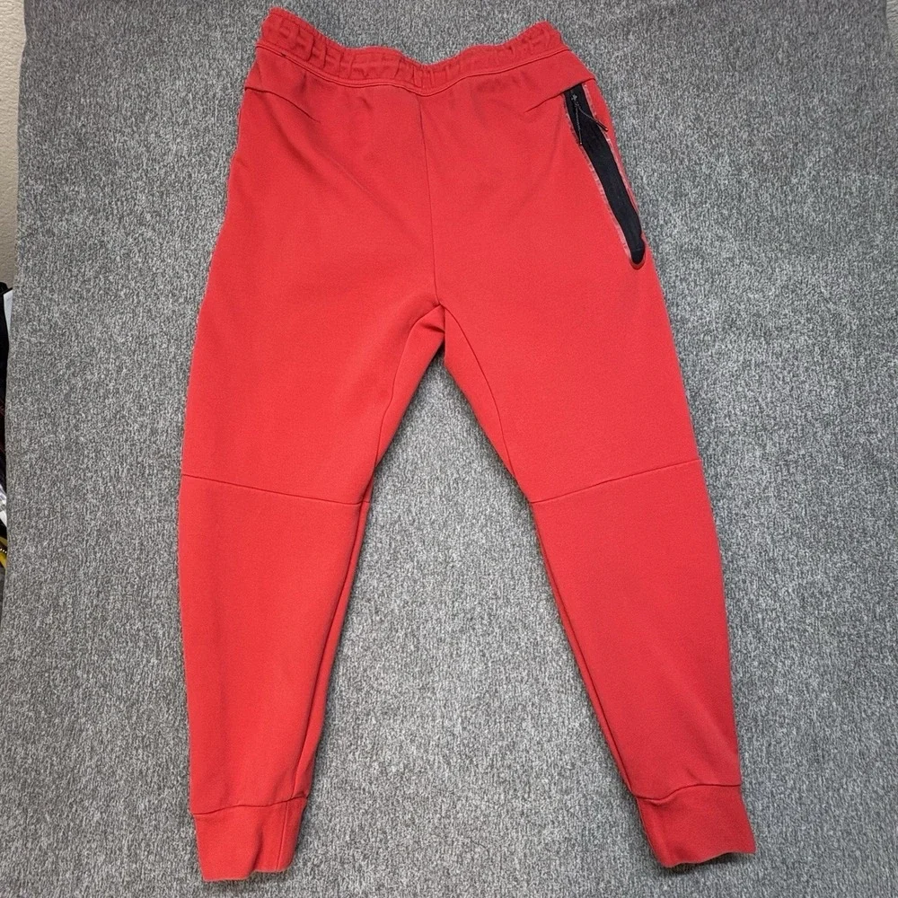 Nike Tech Fleece Jogger Red Sweatpants Mens Medium Performance CU4495